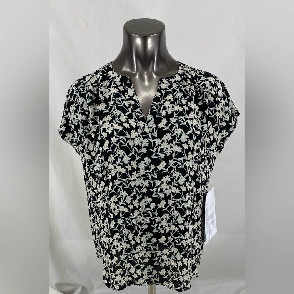 Banana Republic Women’s Black Blouse Floral Shirt S